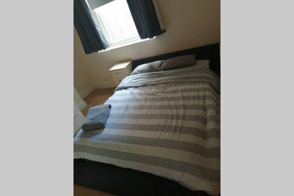 Swansea City Centre Townhouse Bagian luar foto