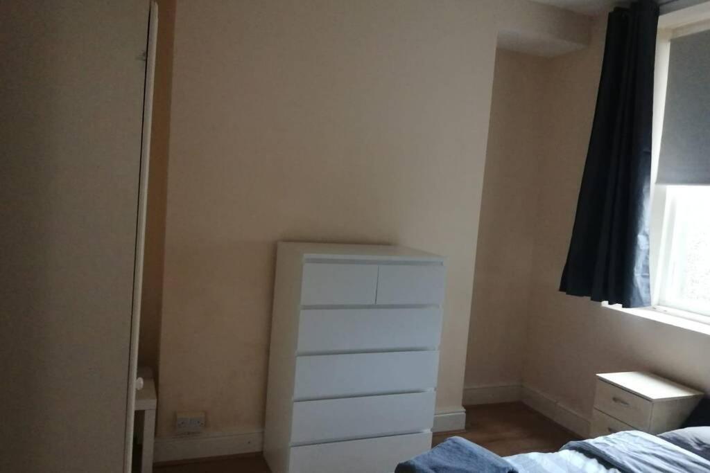 Swansea City Centre Townhouse Bagian luar foto